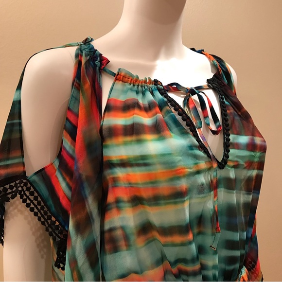 Bebe Semi Sheer Boho Peplum Blouse Size Small Wing Sleeve Pom Pom Trim Colorful - Picture 6 of 14